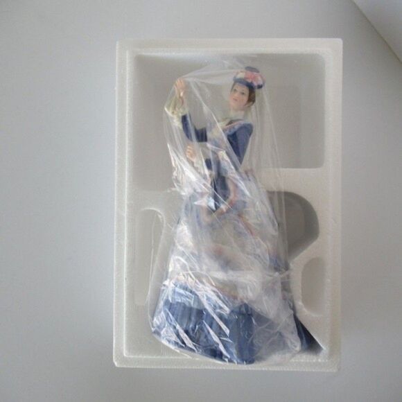 Lenox Vintage Grand Tour Fine Bisque Porcelain Sculpture - Picture 10 of 15